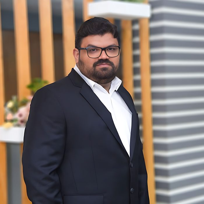 imran-for-web-1-1-qaztckj7e5hz8tryz31766k78wp53mp3vpbgpju9g8 (1)_after (1)